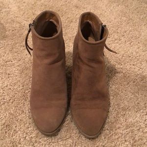 Universal Thread Bootie